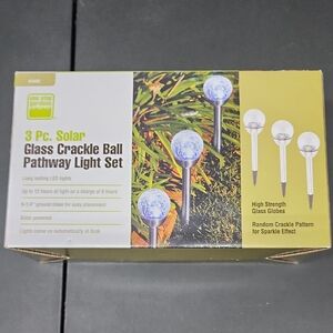 Solar Glass Crackle Ball Pathway Light Set - White